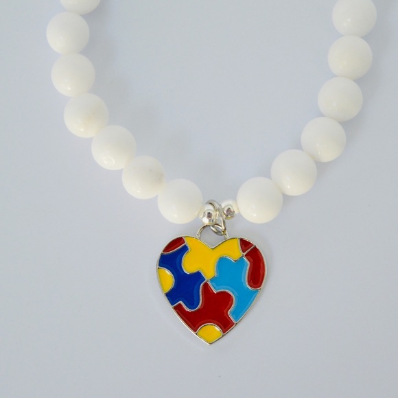 Autism Awareness Heart Beaded Bracelet - Picture 3 of 4